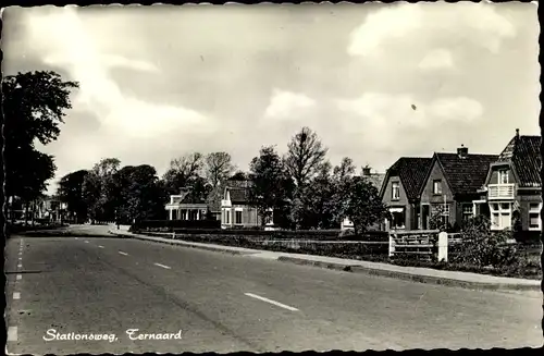 Ak Ternaard Friesland Niederlande, Stationsweg