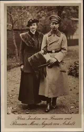 Ak Prinz Joachim von Preußen, Prinzessin Marie Auguste von Anhalt