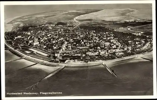 Ak Norderney in Ostfriesland, Totalansicht, Fliegeraufnahme