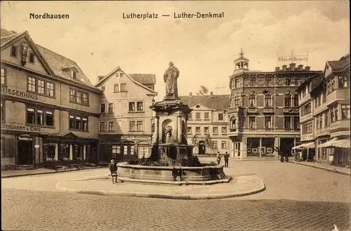 Ak Nordhausen am Harz, Blick auf den Lutherplatz mit Luther Denkmal, Riesenhaus