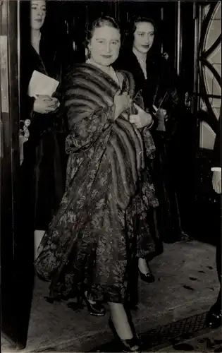 Foto Elizabeth Bowes-Lyon?, Königin von Großbritannien
