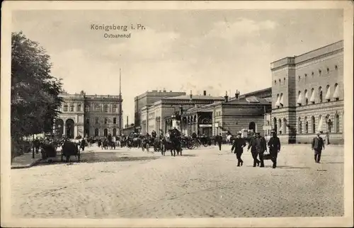Ak Kaliningrad Königsberg Ostpreußen, Ostbahnhof, Straßenansicht