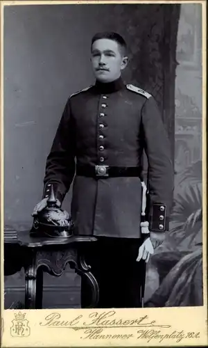 CdV Deutscher Soldat in Uniform, Portrait