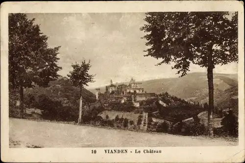 Ak Vianden Luxemburg, Le Chateau