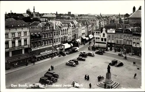 Ak Den Bosch Nordbrabant Niederlande, Markt met Standbeeld Jeroen Bosch