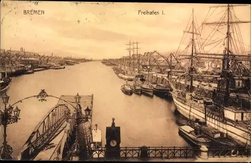 Ak Hansestadt Bremen, Im Freihafen, Schiffe