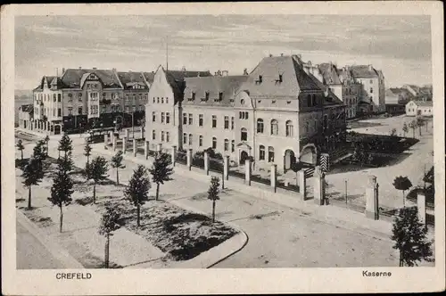 Ak Krefeld am Niederrhein, Kaserne, Straßenansicht