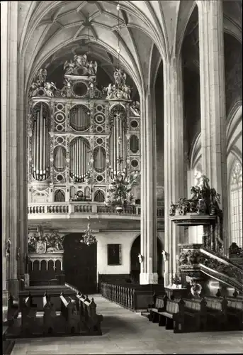 Ak Görlitz in der Lausitz, Peterskirche, Blick zum Orgelprospekt, Kirchenbänke, Kanzel