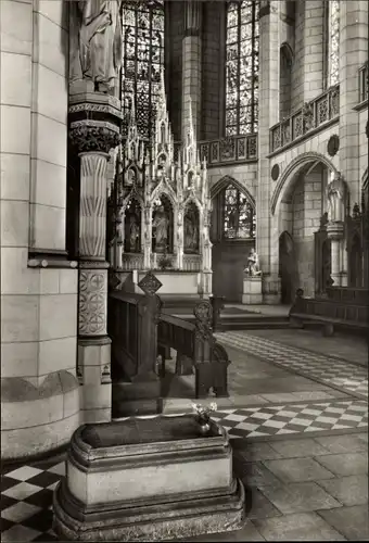 Ak Lutherstadt Wittenberg, Schloßkirche, Grab Melanchthons, Buntglasfenster