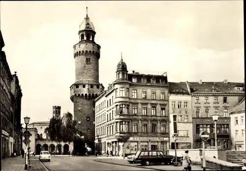 Ak Görlitz in der Lausitz, Blick zum Reichenbacher Turm, Straßenszene