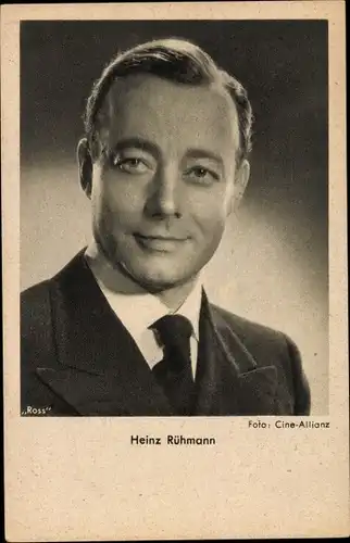 Ak Schauspieler Heinz Rühmann, Portrait, Anzug