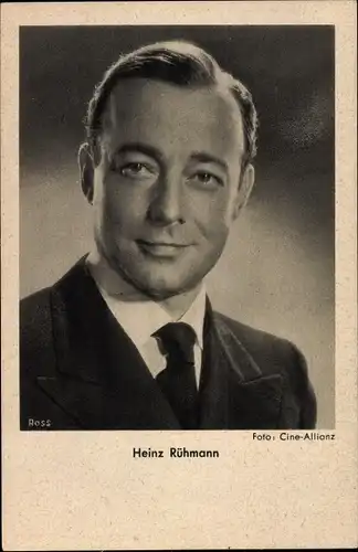 Ak Schauspieler Heinz Rühmann, Portrait, Anzug