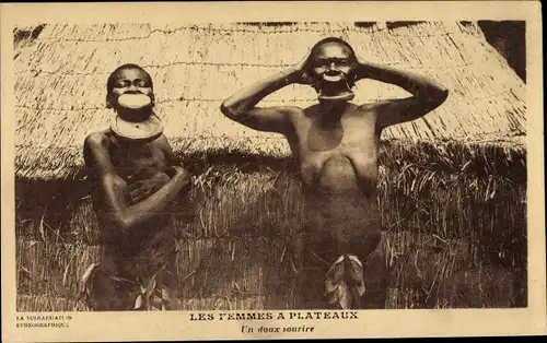 Ak Les Femmes à Plateaux, Un doux sourire, Afrikanerinnen, Lippenteller