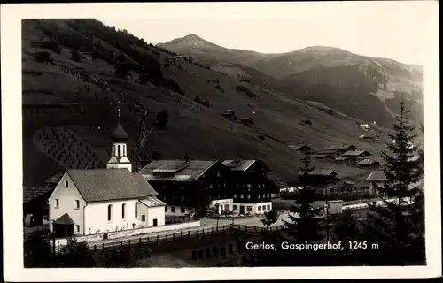 Ak Gerlos im Zillertal Tirol, Gaspingerhof, Kirche