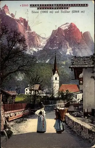 Ak Seiseralm Alpe di Siusi Südtirol, Straßenpartie, Kirche, Sciliar