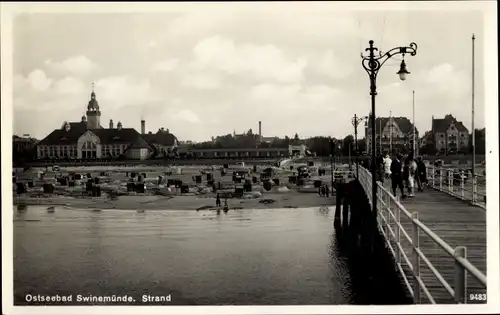 Ak Świnoujście Swinemünde Pommern, Strand, Seebrücke