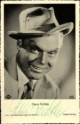 Ak Schauspieler Hans Richter, im Film Cuba Cabana, Portrait mit Hut, Autogramm