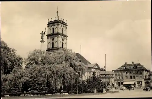 Ak Neustrelitz, Marktplatz, Turm, Geschäfte