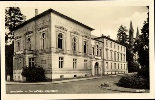 Ak Neustrelitz, Clara Zetkin Oberschule
