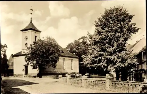 Ak Flecken Zechlin Rheinsberg in der Mark, Kirche, Straßenansicht