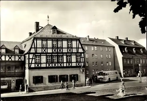 Ak Zwönitz im Erzgebirge Sachsen, Am Hotel Roß, Bus