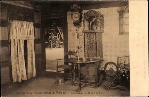 Ak Meldorf in Holstein, Dithmarscher Bauernhaus, Kachelstube m. Blick a. d. Diele