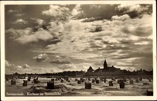 Ak Świnoujście Swinemünde Pommern, Kurhaus im Sonnenlicht