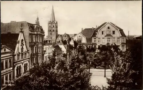 Ak Herford in Nordrhein Westfalen, Blick auf den Alten Markt, Turm, Bäume