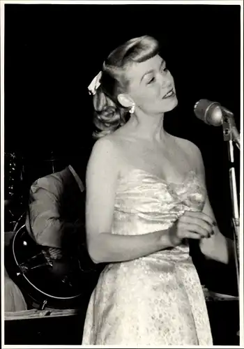 Foto Jazz Club Berlin 50er Jahre, Sängerin June Christy, Shirley Luster