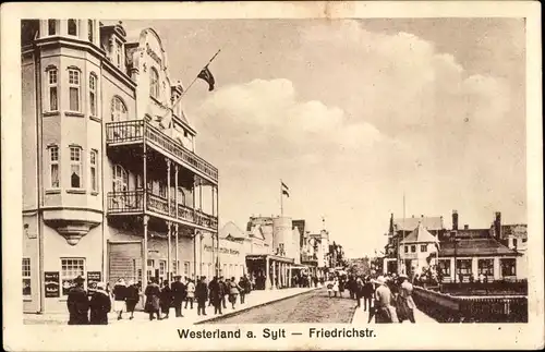 Ak Westerland auf Sylt, Blick in die Friedrichstraße, Passanten