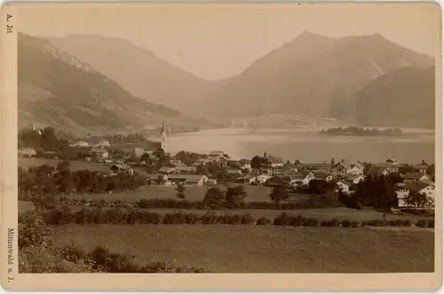 Foto Mittenwald in Oberbayern, Gesamtansicht, Bergpanorama