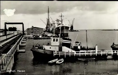 Ak Delfzijl Groningen, Haven, Boote