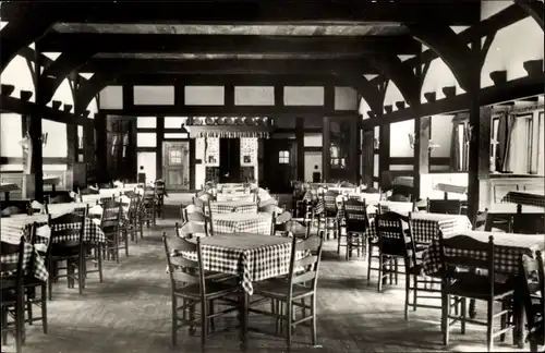 Ak Cloppenburg in Niedersachsen, Diele mit Herdraum des Dorfkruges im Museumsdorf