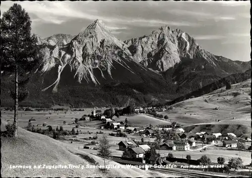 Ak Lermoos in Tirol, Gesamtansicht, Sonnenspitze