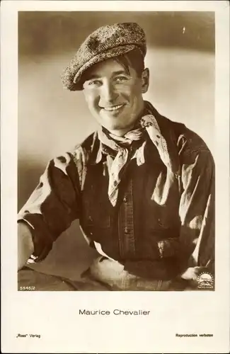 Ak Schauspieler Maurice Chevalier, Portrait mit Hut, Ross 5545/2