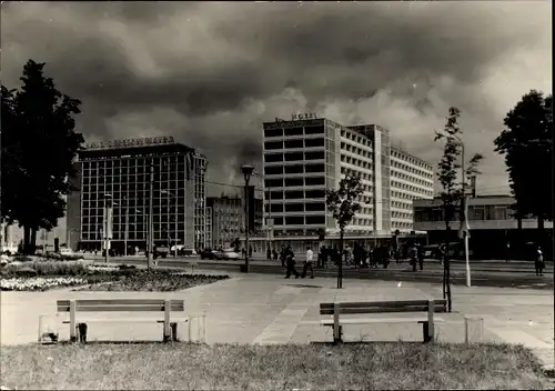 Ak Hansestadt Rostock, Hotel, Straßenpartie