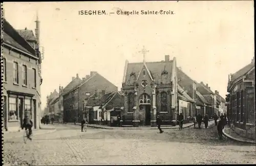 Ak Izegem Westflandern, Kruisdreef, Straßenpartie im Ort, Chapelle Sainte Croix