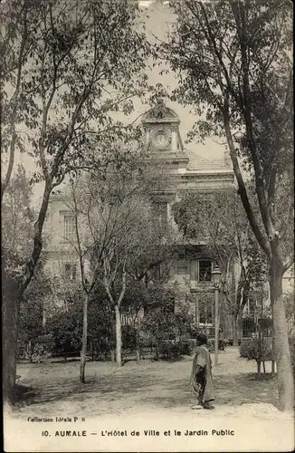 Ak Aumale Algerien, Hotel de Ville et le Jardin Public