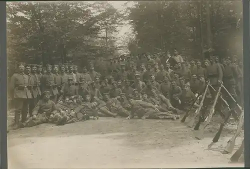 Foto Deutsche Soldaten in Uniform, Gruppenbild