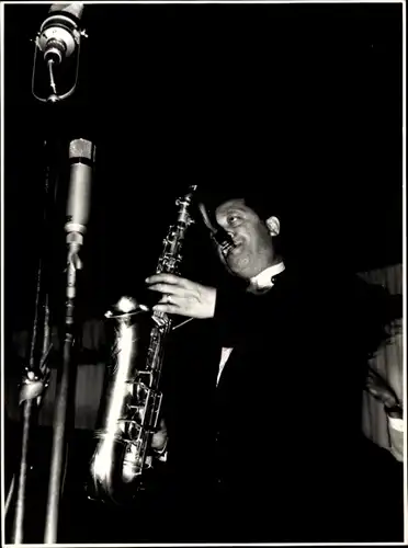 Foto Jazz Club Berlin 50er Jahre, Saxophonist Lester Young, 1953