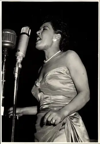 Foto Jazz Club Berlin 50er Jahre, Sängerin Billie Holiday, Elionora Harris