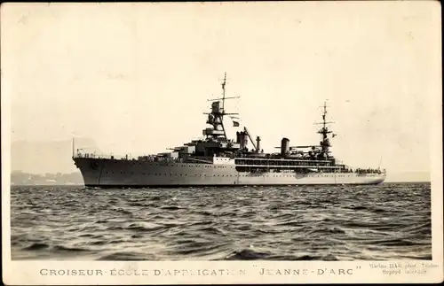 Ak Französisches Kriegsschiff, Croiseur École d'Application Jeanne d'Arc