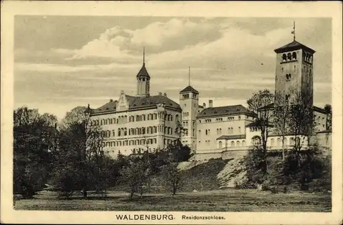 Ak Waldenburg in Sachsen, Residenzschloss, Außenansicht