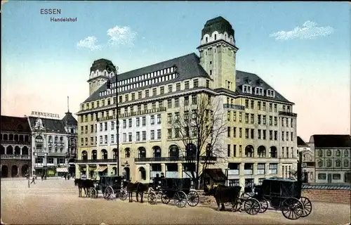 Ak Essen im Ruhrgebiet, Handelshof, Außenansicht, Kutschen, Grand Hotel