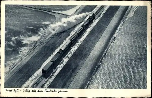 Ak Insel Sylt in Nordfriesland, Deutsche Eisenbahn auf dem Hindenburgdamm, Fliegeraufnahme