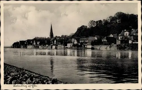 Ak Luisenburg Wunsiedel in Oberfranken, Panorama, Kirchturm, Gewässer