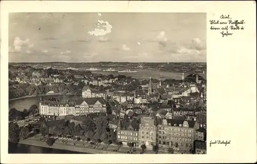 Ak Kiel Schleswig Holstein, Blick vom Rathausturm auf Stadt und Hafen