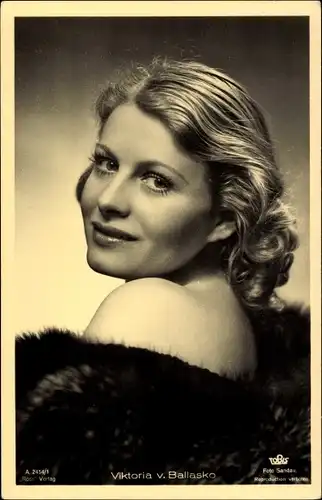 Ak Schauspielerin Viktoria v. Ballasko, Seitenportrait, Ross 2454 1