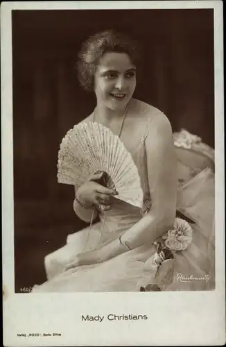 Ak Schauspielerin Mady Christians, Portrait mit Fächer