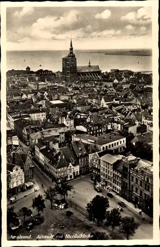 Ak Stralsund in Vorpommern, Altstadt mit Nikolaikirche